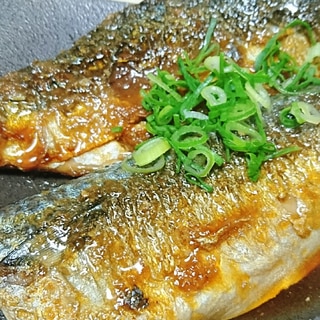 生姜とごま油で食欲増進♪鯖の煮付け♪